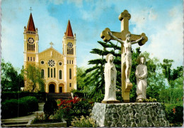 17-5-2024 (5 Z 25) Philipines (posted To Australia 1981) Baguio Cathedral - Kirchen U. Kathedralen