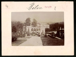 Fotografie Brück & Sohn Meissen, Ansicht Bilin, Partie Am Inhalatorium Mit Dem Kurhaus Und Trinkhalle  - Places