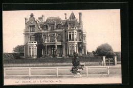 CPA Deauville, La Villa Dolfus  - Deauville