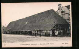 CPA Dives-sur-Mer, La Halle (XIIe Siecle)  - Dives