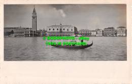 R502409 Venezia. Palazzo Ducale. Visto Dall Isola Di S. Giorgio. A. P. U - Monde