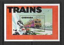 GRENADA 2000 TRAIN YVERT N°B566 NEUF MNH** - Eisenbahnen