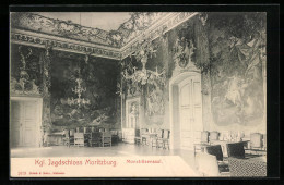 AK Königliches Jagdschloss Moritzburg, Monströsensaal, Innenansicht  - Andere & Zonder Classificatie