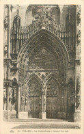 THANN .  La Cathédrale . Grand Portail . - Thann