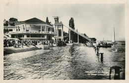 EVIAN LES BAINS .  La Plage . - Evian-les-Bains