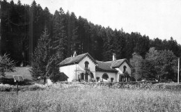 FORET DE LA JOUX . Maison Forestière Du Chevreuil . - Other & Unclassified