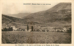 SELONNET .  Les Chapeliers . Au Fond Le Col St-Jean Et Plateau De Chaux - Other & Unclassified