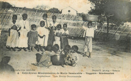 NAGPORE . Hindoustan . Cathéchistes Missionnaires De Marie Immaculée . Orphelinat - Indien