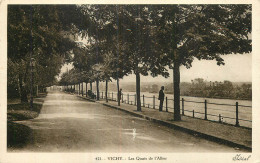 VICHY . Les Quais De L'ALLIER - Vichy