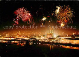 72640855 Budapest Feuerwerk Donau Budapest - Hongarije