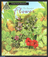 Grenada Grenadines 2003 Flowers 4v M/s, Mint NH, Nature - Flowers & Plants - Grenade (1974-...)