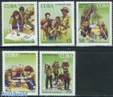 Cuba 2002 Pioneers 5v, Mint NH, Sport - Scouting - Unused Stamps