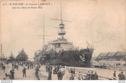 MARINE NATIONALE Le Cuirassé "LIBERTÉ" Dans Les écluses Du Bassin Neuf ST NAZAIRE - Collection Morel Cpa ±1910 - Saint Nazaire