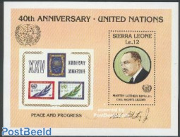 Sierra Leone 1985 40 Years UNO S/s, Mint NH, History - Nobel Prize Winners - United Nations - Stamps On Stamps - Nobelpreisträger