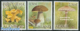 Aland 2003 Mushrooms 3v, Mint NH, Nature - Mushrooms - Pilze