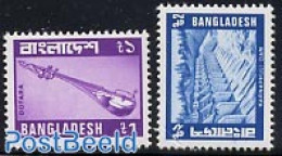 Bangladesh 1981 Definitives 2v, Mint NH, Nature - Performance Art - Water, Dams & Falls - Music - Musical Instruments - Musica