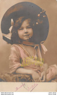 Cpa 1905 - Ravissante Fillette élégante # Chapeau Et Cerises Pretty Little Girl Hat And Cherries # Éd. B.N.K. - Retratos