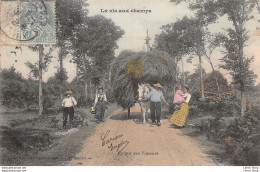Cpa 1905 LA VIE AUX CHAMPS Retour Des Faneurs Paysans Attelage Char à Foin Cheval ▬ Série B Dugas Et Cie - Cultures