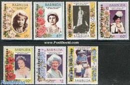 Barbuda 1985 Queen Mother Birthday 7v, Mint NH, History - Nature - Kings & Queens (Royalty) - Flowers & Plants - Roses - Case Reali