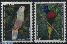 New Caledonia 1982 Birds 2v, Mint NH, Nature - Birds - Pigeons - Ungebraucht
