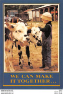 CPM HUMOUR COMIC "  WE CAN MAKE IT TOGETHER ... IF WE TRY " # VACHES # COWS # VEAUX # CALVES # ENFANT # CHILD  - Kühe