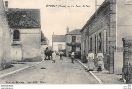 ETIGNY (89) CPA 1918 - LA ROUTE DE SENS - ATTELAGE DE CHEVAL - ÉTABLISSEMENT JOUANNEAU - ÉDITIONS POULAIN-ROCHER - Autres & Non Classés