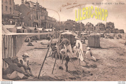 ST-AUBIN-SUR-MER (14) CPA ±1930 Scène De Plage Animée - Le Bazar MERIEL - Saint Aubin