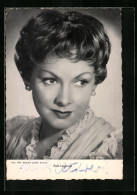 AK Schauspielerin Ruth Leuwerik, Mit Original Autograph  - Attori