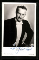 AK Schauspieler Karl Schönböck In Abendgarderobe, Autograph  - Attori