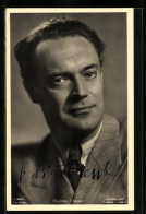 AK Schauspieler Gustav Diessl Im Hellen Anzug, Original Autograph  - Acteurs