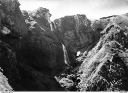 [63]  LE MONT-DORE Ravin Du Sancy - Cascade De La Dore - Le Mont Dore