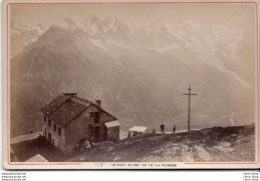 LE MONT-BLANC  VUE DE LA FLÉGÈRE VERS 1880 - PHOT. GARCIN - PAPIER ALBUMINÉ SUPPORT CARTON 165 X108 - Lieux