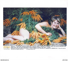 MAY 2003 SEXY PICTURE ENTITLED BUNNY GIRL FOR THE OVER FARM MARKET NUDE CALENDER 2002 11 05 - Pin-ups