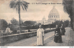 RELIGIONE CATTOLICA ◙ VATICAN ◙ ROMA ◙ PAPA ◙ S. S. Pio X A Passeggio Nei Giardini Vaticani - Vaticano