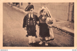 ◙ Couple Enfants - Pair Of Lovely Children ◙ FÊTE Du 11 MARS 1934  à NICE - Märkte