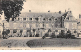 MENARS - Le Château - La Façade Sur La Cour - Très Bon état - Other & Unclassified