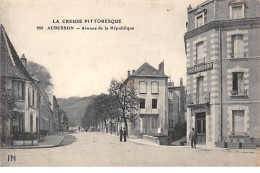 AUBUSSON - Avenue De La République - Très Bon état - Aubusson