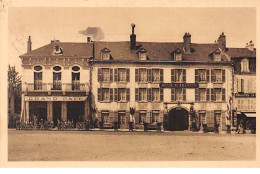 GUERET - Hôtel Saint François Et Grand Café - Très Bon état - Guéret