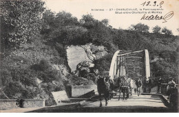 CHARLEVILLE - Le Pont Suspendu - Très Bon état - Charleville