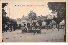MAURS LA JOLIE - Place De La Grande Fontaine -très Bon état - Autres & Non Classés