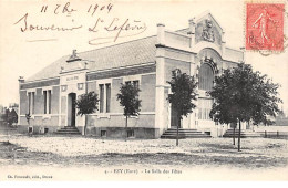 EZY - La Salle Des Fêtes - Très Bon état - Other & Unclassified