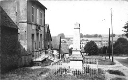 NOYERS - La Mairie - Très Bon état - Autres & Non Classés