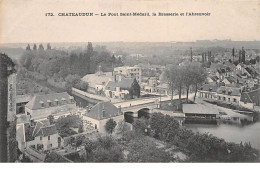 CHATEAUDUN - Le Pont Saint Médard, La Brasserie Et L'abreuvoir - Très Bon état - Chateaudun