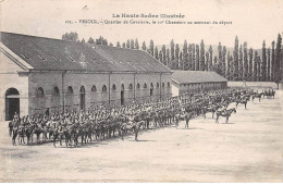 VESOUL - Quartier De Cavalerie, Le 11e Chasseurs Au Moment Du Départ - Très Bon état - Vesoul