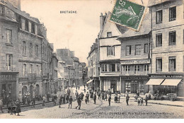 GUINGAMP - Rue Saint Yves Et Vieilles Maisons - Très Bon état - Guingamp