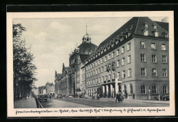 AK Nürnberg, Hotel Der Deutsche Hof Mit Autos Und Personen  - Nürnberg