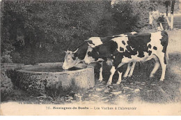 Montagnes Du Doubs - Les Vaches à L'Abreuvoir - Très Bon état - Autres & Non Classés