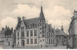 NEVERS - La Caisse D'Epargne - état - Nevers