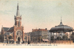 MALO LES BAINS - N. D.  Du Sacré Coeur, Sortie De La Messe - Très Bon état - Malo Les Bains