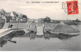 NEVERS - Le Pont Mal Placé - Très Bon état - Nevers